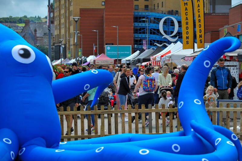 Some of the crowds who attended the Foyle Maritime Festival. Photo: George Sweeney.  DER2229GS – 010
