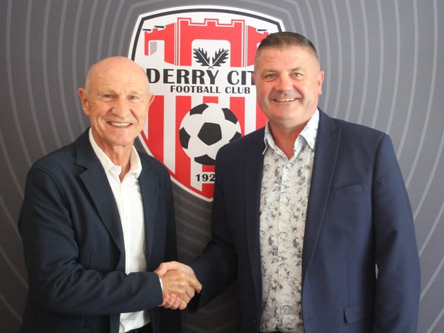 Derry City legend Dennis Tueart and compere for the night Tony 'Conka' McBride.
