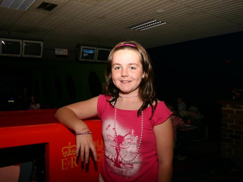 Birthday Girl Sannon Doherty on her 11th Birthday at the Bowling Alley. 8408/dd : .