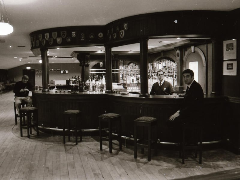 The Clarendon Bar in 1993.