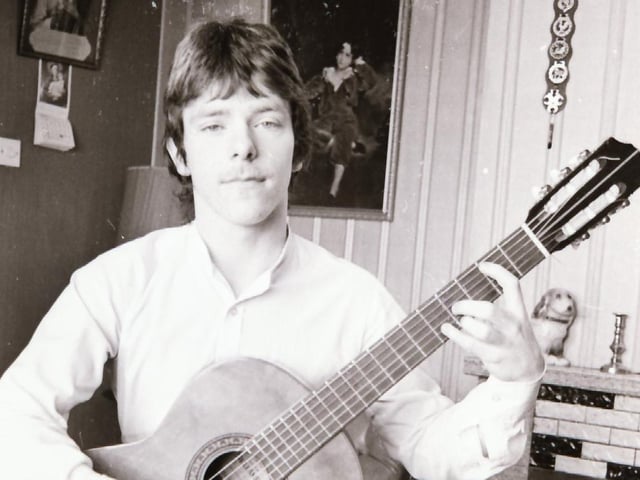 Brian Doherty, classical guitarist.