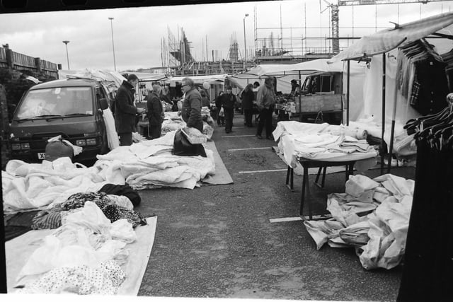 Wrapping it up at the Foyle Street market.