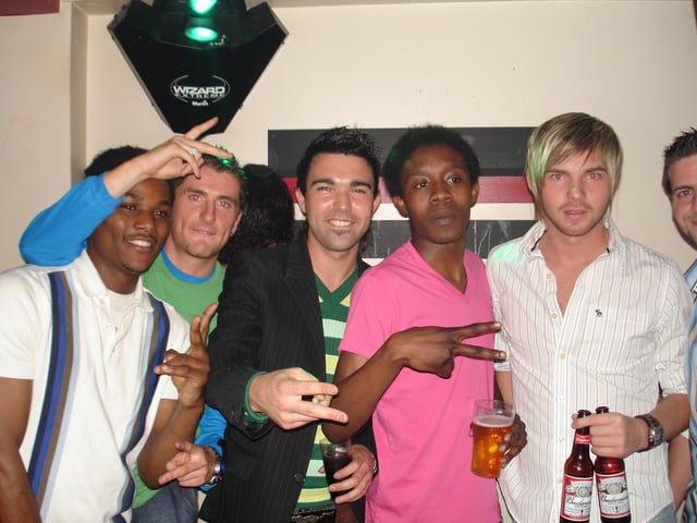 Throwback to when English DJ and radio presenter Trevor Nelson partied with Derry crowds in Earth Nightclub.