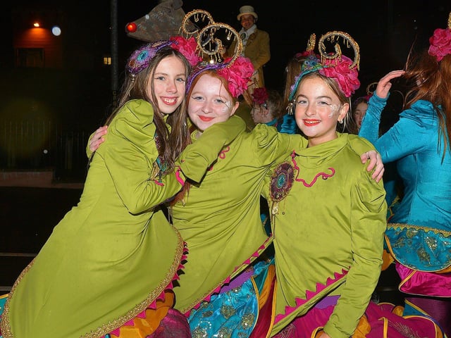Dancers from City Dance who took part in the Derry Christmas procession on Sunday evening last. Photo: George Sweeney. DER2248GS - 16