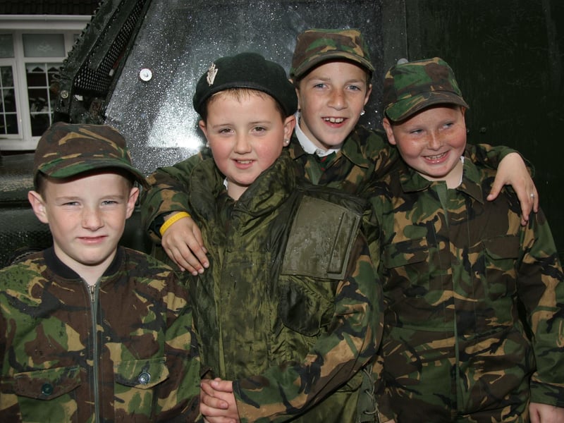 Daryl and his mates Mivhael, Lee and Jordan-Lee go on manoevers at his 10th birthday party 0663JML : Parties and celebrations June 2006: Daryl Ryan.