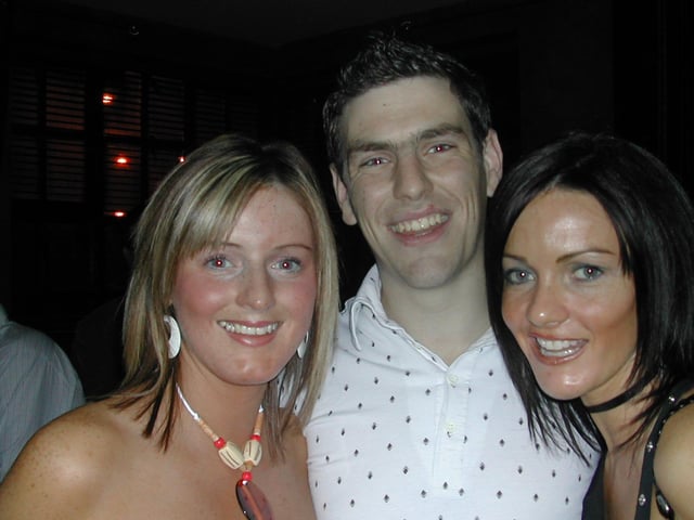 Derry people partying in Da Vinci's in November 2003