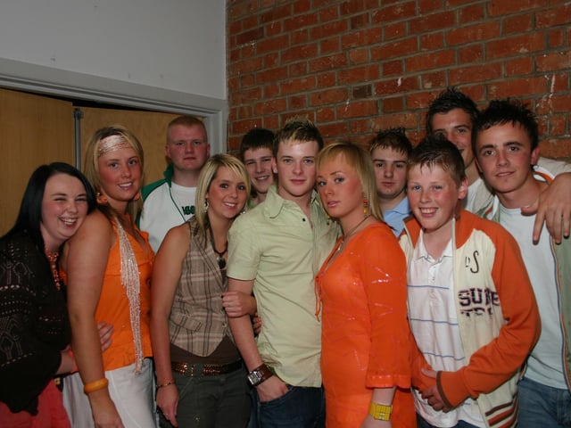 Birthday Boy Michael with a group of friends at Bar Zu on his 18th Birthday 8069dd : Derry Parties & Celebrations August 2005: Deery.