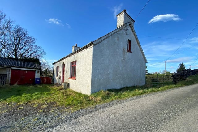 This cottage in an idyllic corner of the Donegal Gaeltacht popular with Derry holiday makers is to go under the hammer at auction next month.