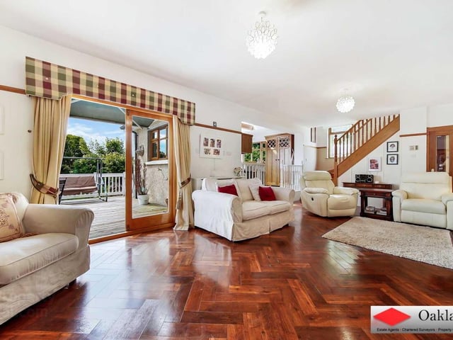 Beautiful seven bed property for sale on the Culmore Road in Derry