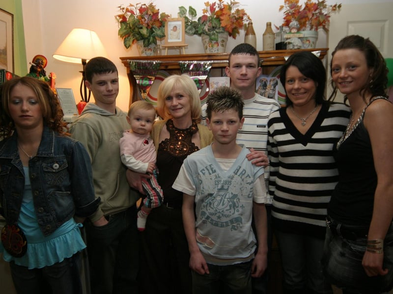 birthday girl Natalie, Naill, Hannah, mum Lily, birthdday boy Caoimhinn, John, Leona and Kelly 0127/JML : .