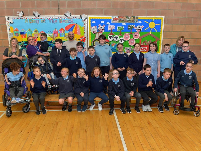 Ardnashee School ‘s P7 classes pictured with members of staff. Photo: George Sweeney. DER2320GS – 70