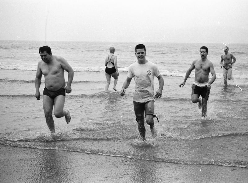 Lisfannon Christmas swim 1992