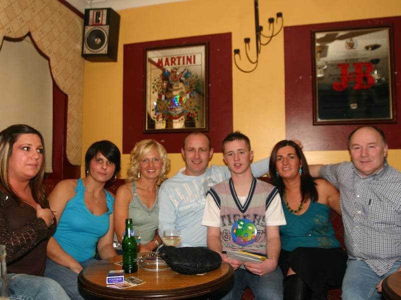 Left to right Roslynn, Angela, Tara, Andrew, Birthday boy Thomas, Wendy and Charlie. 695 dd : .