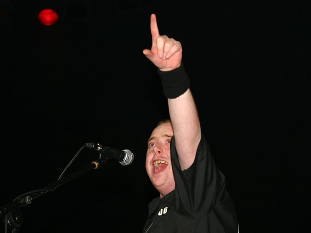 Shelba Hegarty of Amaroula rocking at the Battle of the Bands 313/dd