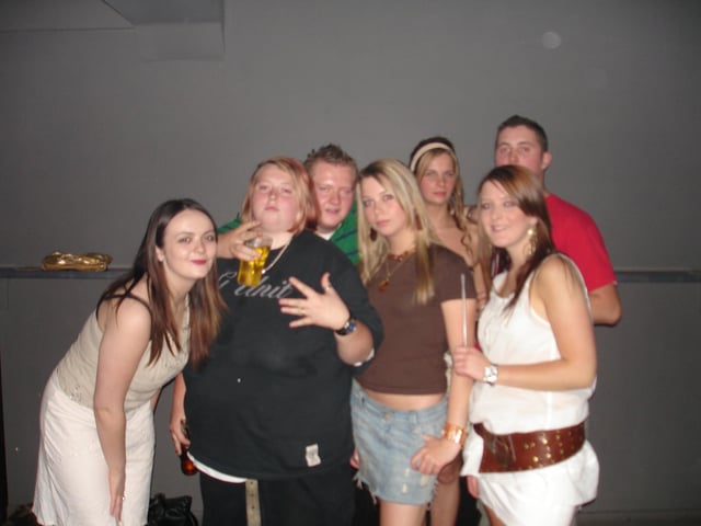 Throwback to when English DJ and radio presenter Trevor Nelson partied with Derry crowds in Earth Nightclub.