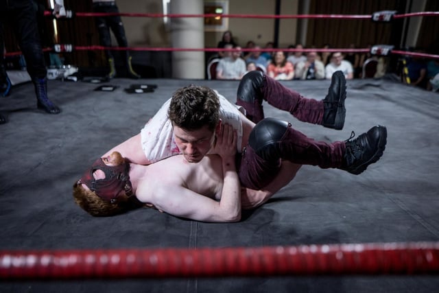 Action from Saturday's Foyle Rumble at the City Hotel. Photographs by Stephen Latimer.