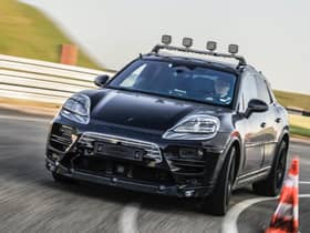 Porsche Macan EV