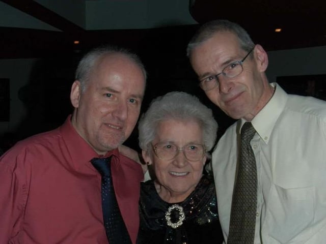 Parties and nights out in March 2006