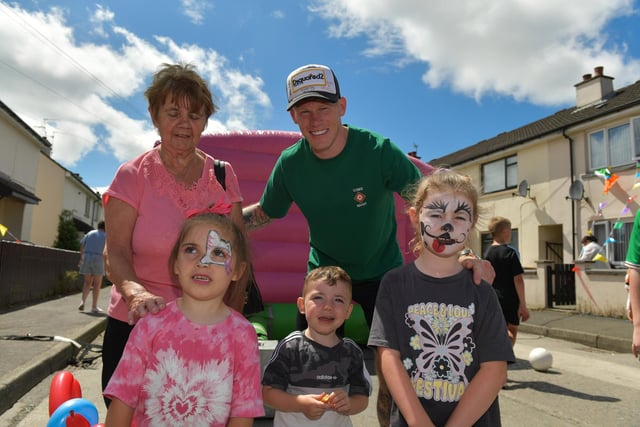 Fans pictured with James McClean during a street party held in Creggan Heights, on Saturday afternoon, to celebrate James winning his 100th international cap for the Republic of Ireland. Photo: George Sweeney. DER2325GS - 104