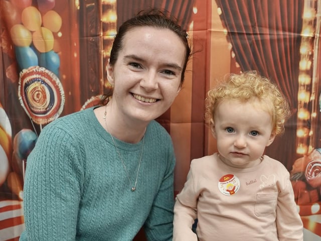 The Waterside Baby Hub Funday, organised by Foyle Network Foundation, was held this week in Irish Street Community Centre and brought local families together for a great morning of soft play, food and fun.
