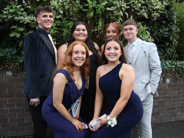 Ben Herbison, Jessica Weir, Ellie Service, Conor McGaughey, Rebecca Tolland and Erin Murdock pictured at The Nurses Ball, Class of 2026 held in The Everglades Hotel.  (Photo - Deirdre Heaney, nwpresspics)