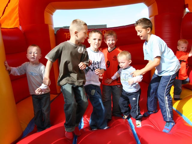 Parties and celebrations in August 2005.