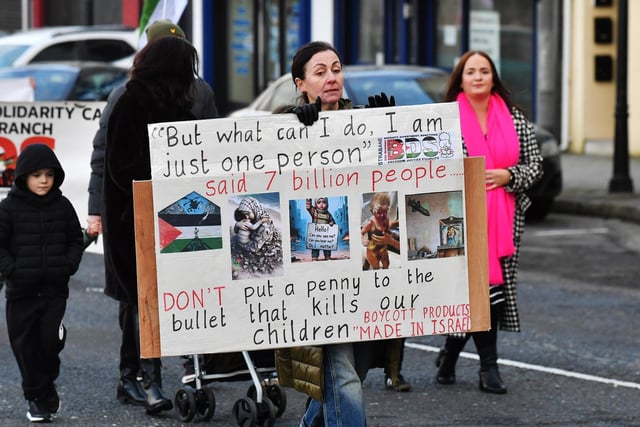 Supporte at the pro-Palestinian solidarity rally held  in Derry  on Saturday afternoon.  Photo: George Sweeney