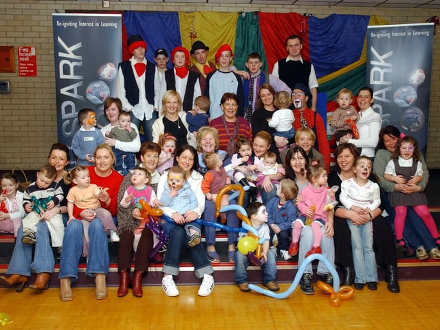 Derry nativities and Christmas shows from December 2003