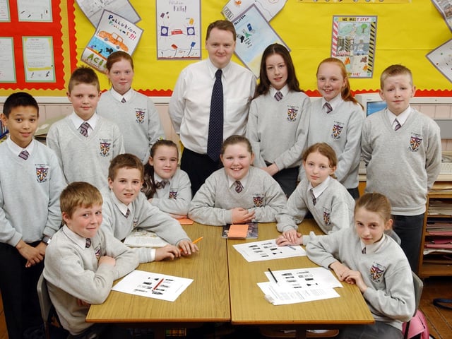 P 7 pupils from St. Eugene's Primary School with Mr. Feargal Carlin. (2305C30)