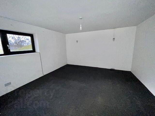 Unique 5 bed property for sale in Derry at 97 Westlake, Enagh.