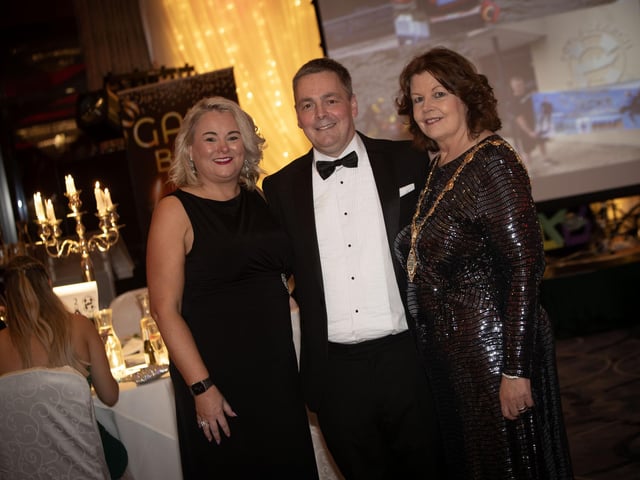 Foyle Search and Rescue Chair Stephen Twells with the Mayor Patricia Logue and Sinn Féin Councillor Sandra Duffy.