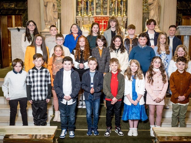 P7 pupils from Gaelscoil Éadain Mhóir who received sacrament of confirmation in St Columba’s Church Long Tower on February 10 in a service officiated by Fr Mongan.