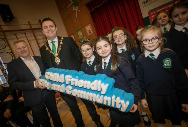 Children's Commissioner Chris Quinn and the Mayor, Ruairi McHugh pictured with some of the children at Wednesday's launch in St. Patrick's PS. : Children’s rights and wellbeing programme. Pictures: Jim McCafferty.