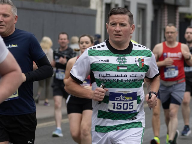 Colly Kelly looking comfortable on the course. (Photo: North West Newspix)