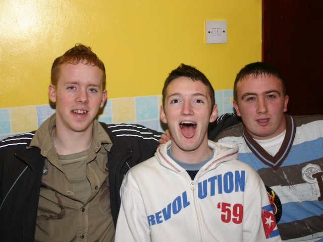 Birthday Boy Alex having a good time at the 18th birthday with J.B. and Daryl. 2253/dd : Parties and celebrations January 2006: Alex Lynch.