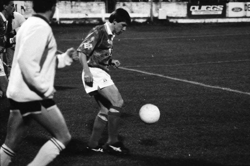 Peter Beardsley warms up at the Brandywell.