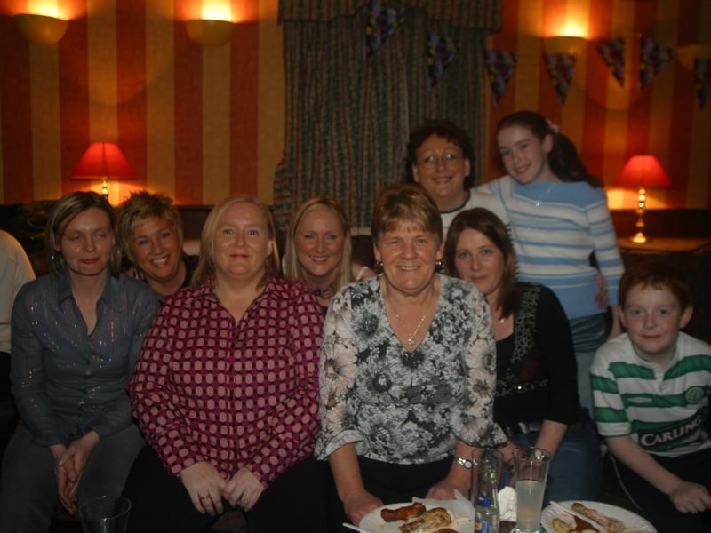 Pictures of Derry parties and celebrations in December 2003