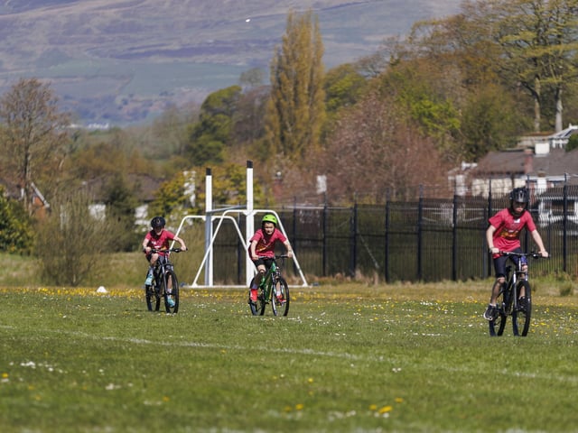 Participants in the Children's Try-A-Tri in memory of Caina Healey. Michelle Campbell/Micam Photography