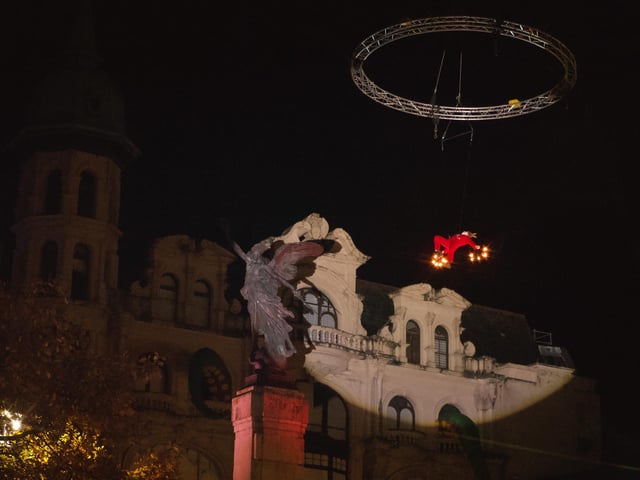 Aerial show at the Diamond.