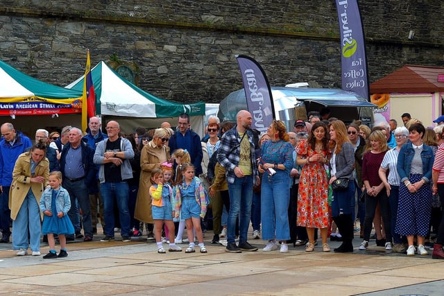 Music fans at the Gay McIntyre Stage during Derry’s Jazz Festival Weekend.  Photo: George Sweeney.  DER2318GS – 08