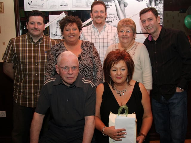 Ann pictured with her dad Billy, sisters, Marion, Catherine and brothers, Sean, Liam and Paul on the occasion of hern 50th birthday 0048JML : Parties and nights out in March 2006