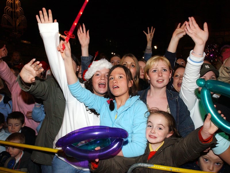 Derry's Christmas light switch-on in November 2003