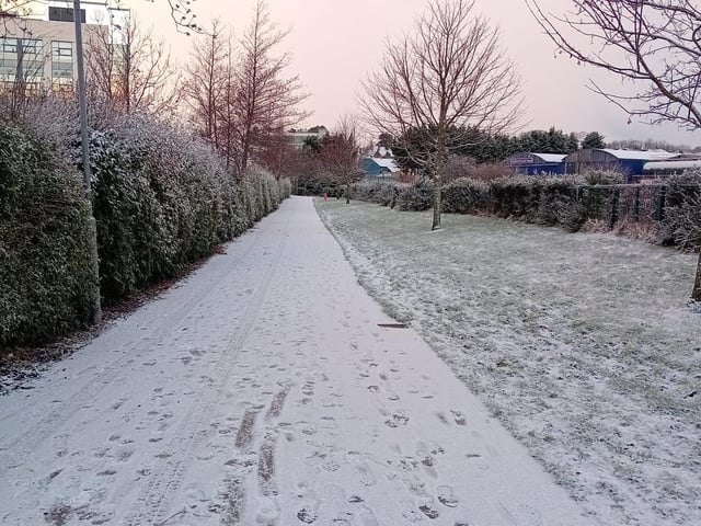 With the cold weather continuing Derry woke to a blanket of white on Thursday morning and the riverfront took on the aspect of a winter wonderland.