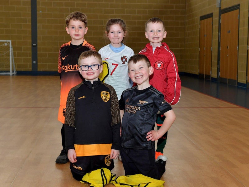 Some of the children who took part in the Derry City Easter Soccer Camp at Broadbridge Primary School. Picture: George Sweeney. DER2315GS – 123