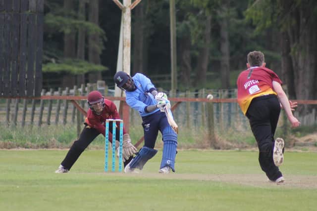 Another six for Aviwe Mgijima.