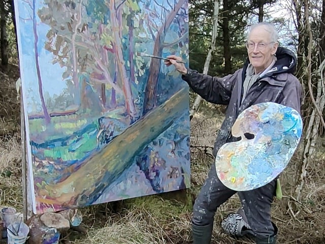 Ian Gordan (Painting) – Capturing Donegal’s landscapes with bold, expressive techniques.