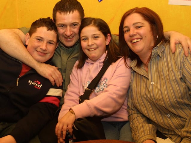 David pictured with his wife Louise and children David (jnr) and Lisa.  (2503JM11):.