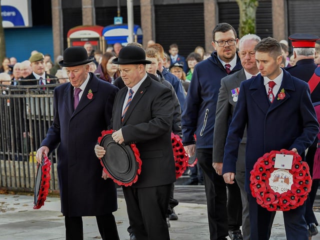 Apprentice Boys of Derry place a wreath at the Cenotaph in the Diamond during the Royal British Legion Waterside Remembrance Sunday service. Photo: George Sweeney