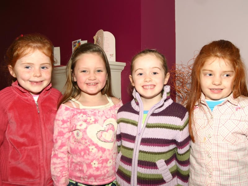 Nicole with her school friends L/R Lauren, Rebecca and Kerri at her party 1027 /dd : Nicole's 6th birthday.