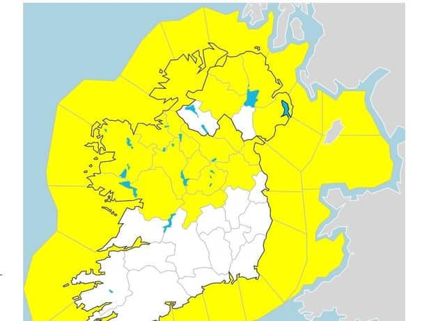 A Status Yellow Snow/Ice warning has been issued for Derry and Donegal.
